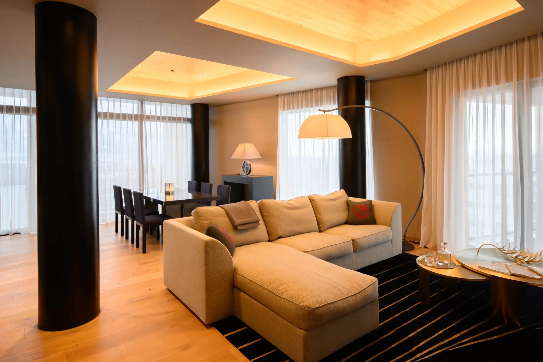 Penthouse Living & Dining